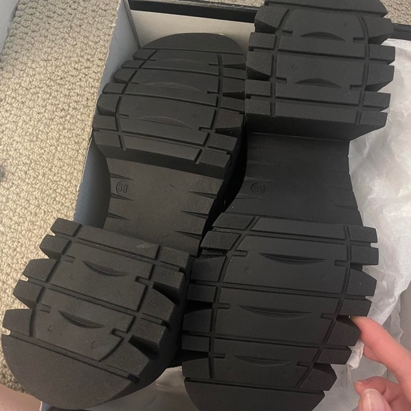 π€ Brand New Dollskill Aftercore Emerald Buckled Boots in 38 ππ€ - Picture 6 of 6